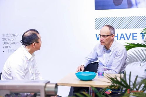 重塑視界，綻放睛彩 2023深圳國(guó)際全觸與顯示展首日熱度爆表，心理咨詢與科技融合成亮點(diǎn)